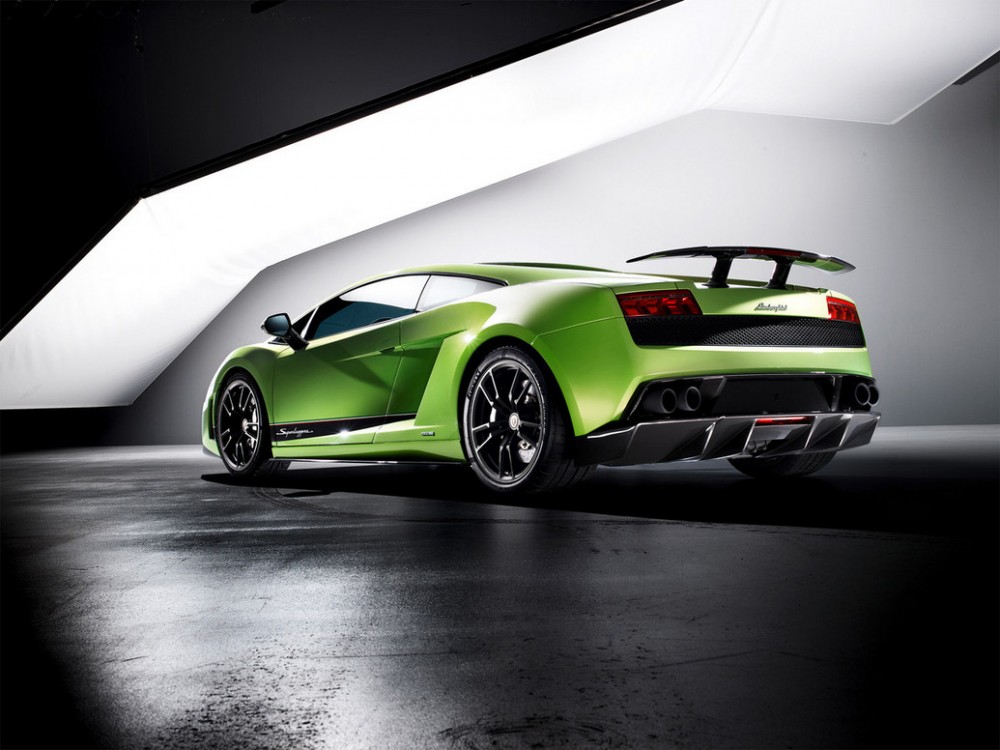 2011-lamborghini-lp570-4-superleggera-5_1035