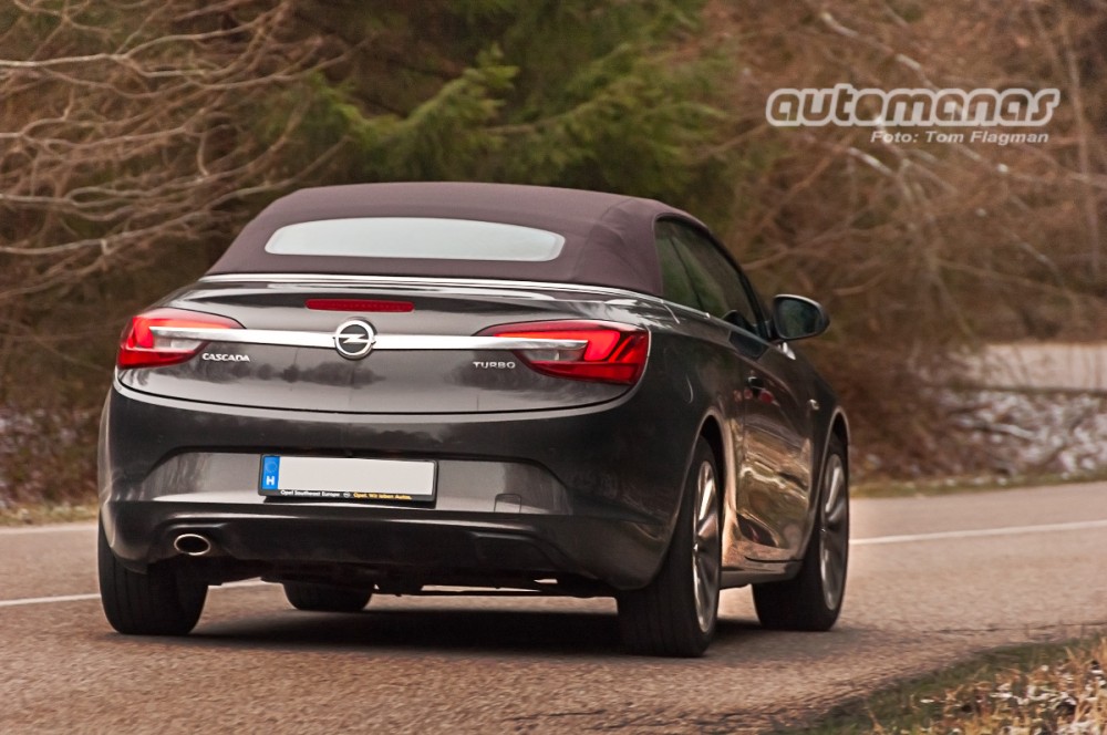 Opel-Cascada-Automanas-03