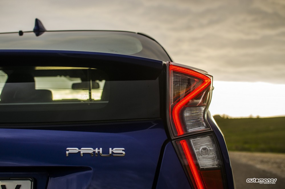 Toyota Prius (5)