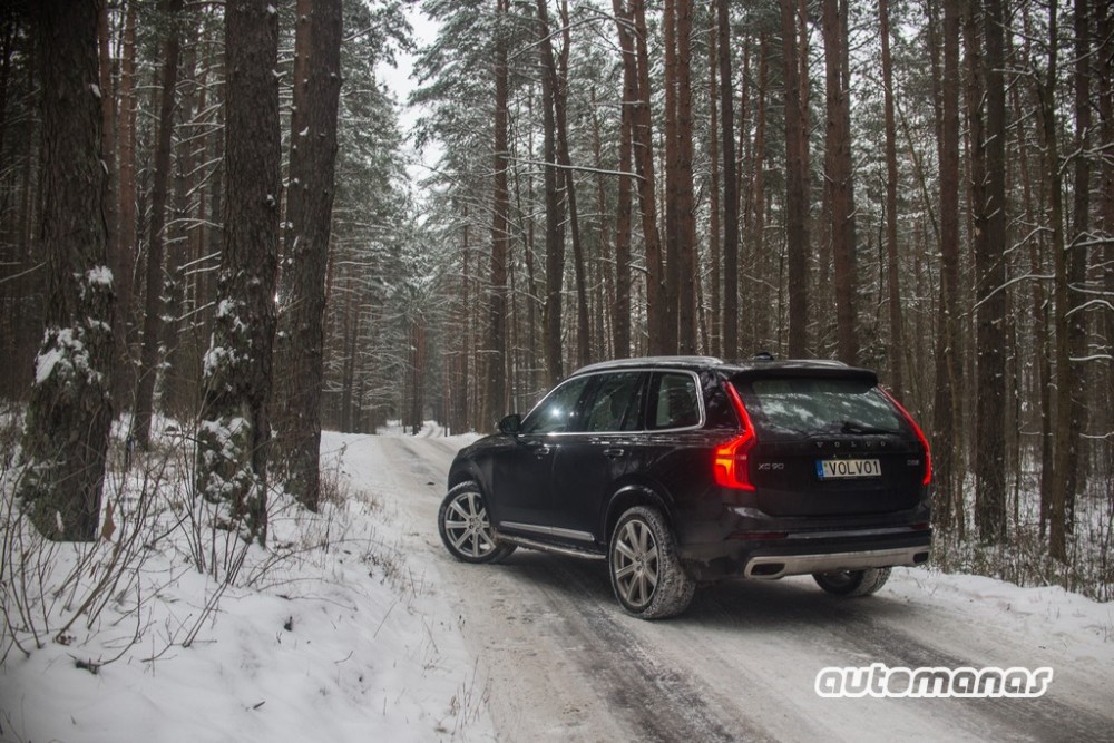 Volvo XC90 (8)