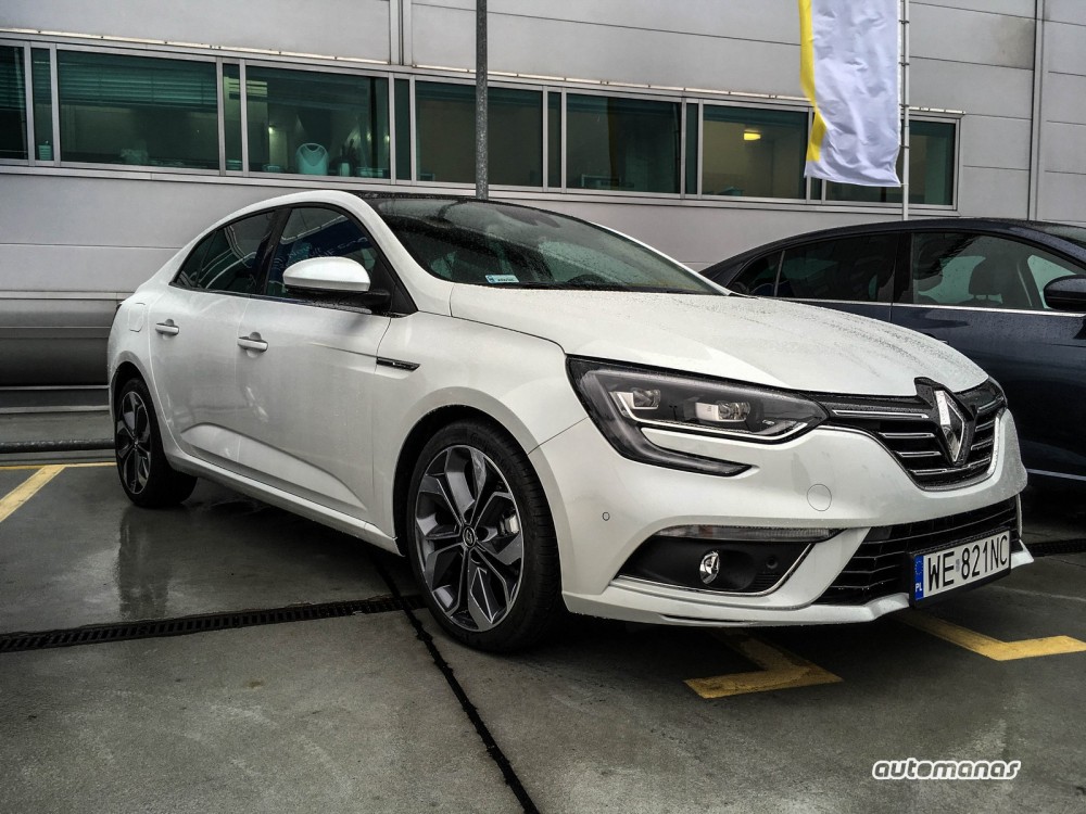 Renault Megane Grand Coupe (22)