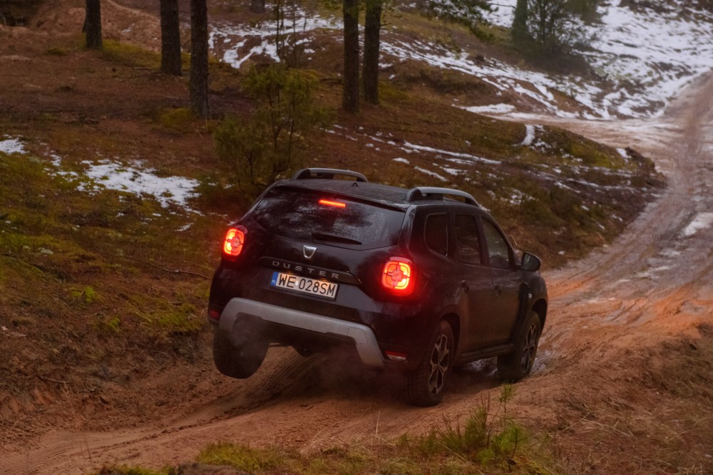 Dacia Duster bandymai Latvijoje