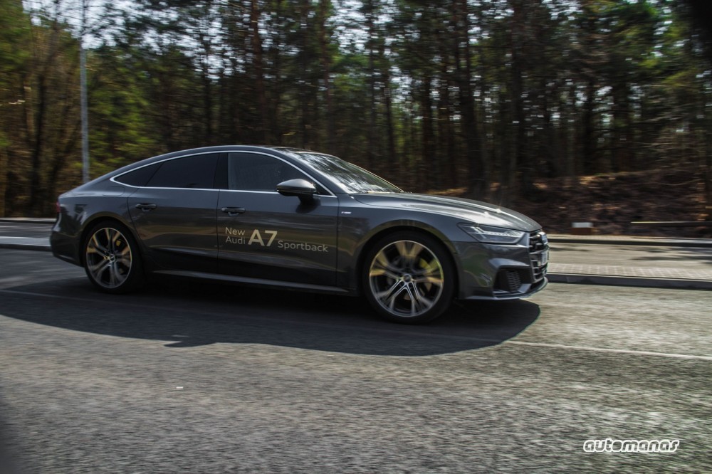 Naujos kartos Audi A7 Sportback (48)