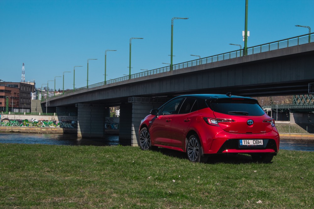 Naujos kartos Toyota Corolla testas