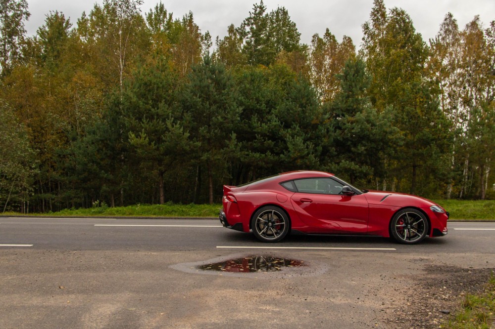 Naujos kartos Toyota Supra testas