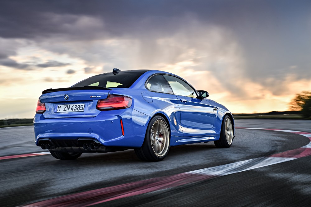 BMW M2 CS