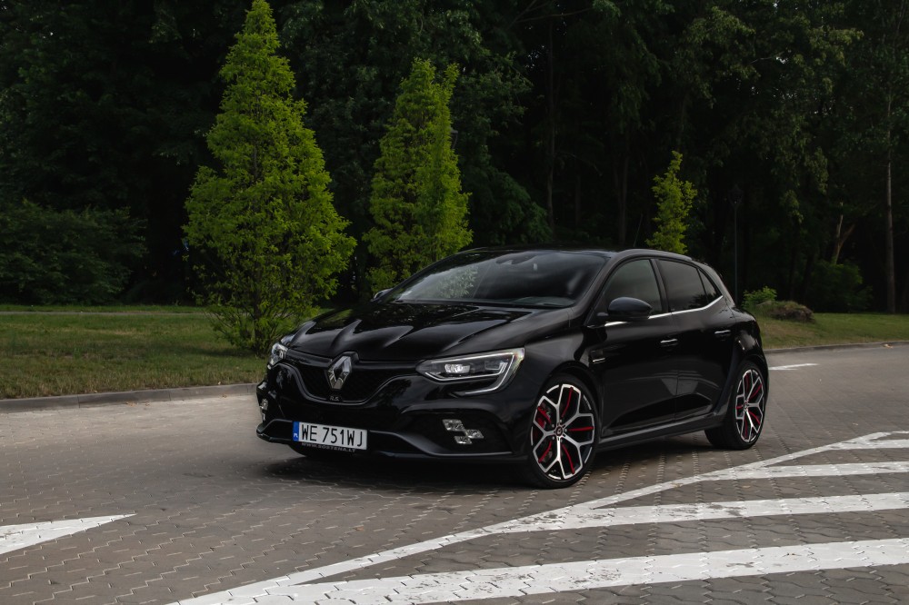 Renault Megane R.S. Trophy testas