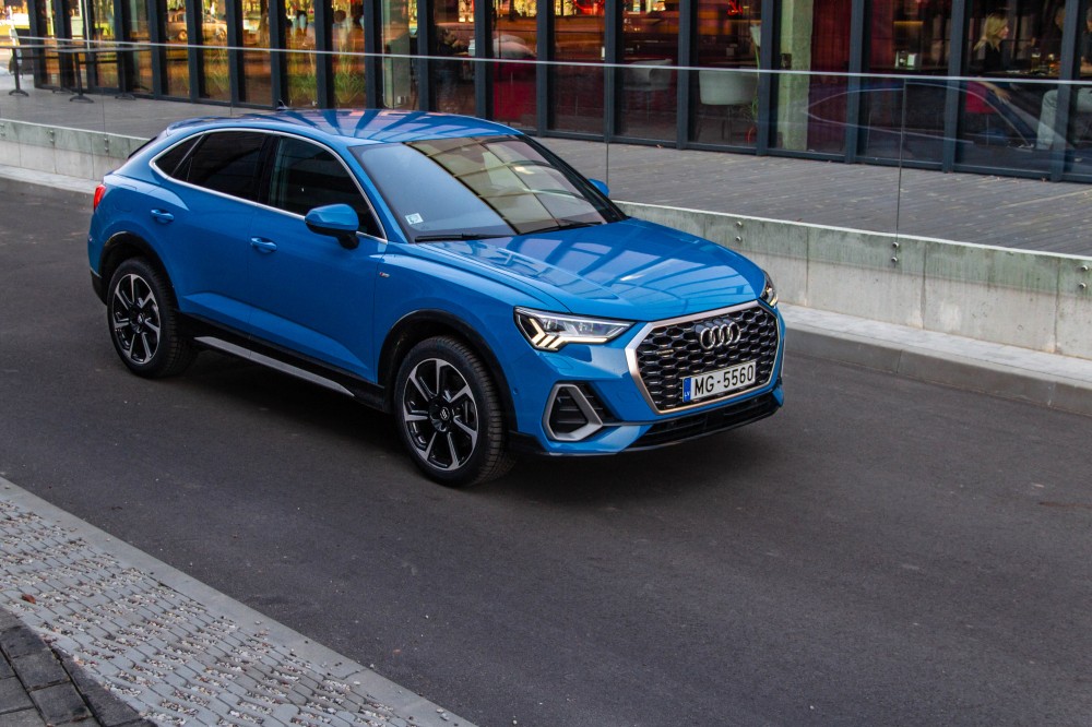 Audi Q3 Sportback testas