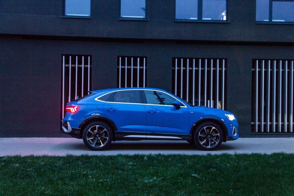 Audi Q3 Sportback testas