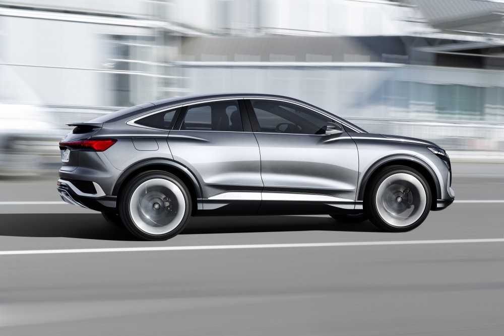 Audi Q4 Sportback e-tron concept