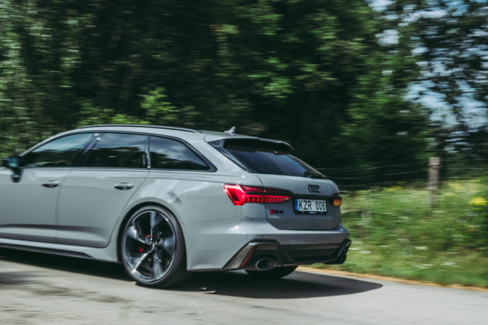 „Audi RS6 Avant“ testas: Kas per daug, tas nesveika?