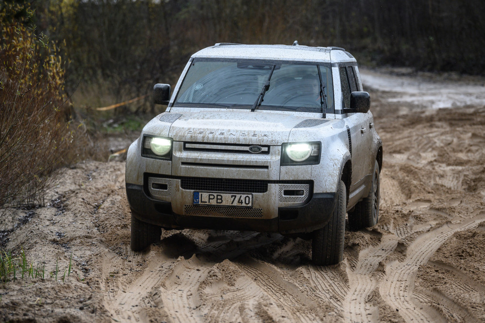 Land Rover Defender