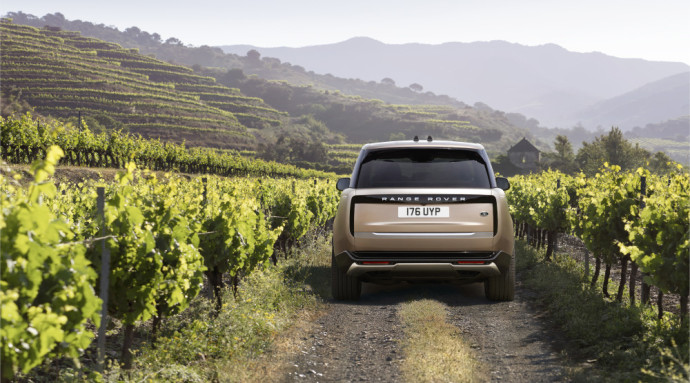 Karališkajame operos teatre Londone pristatytas naujasis „Range Rover“