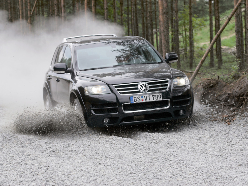 Volkswagen Touareg W12