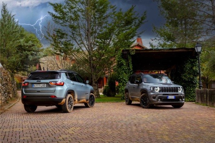 Jeep Renegade, Jeep Compass