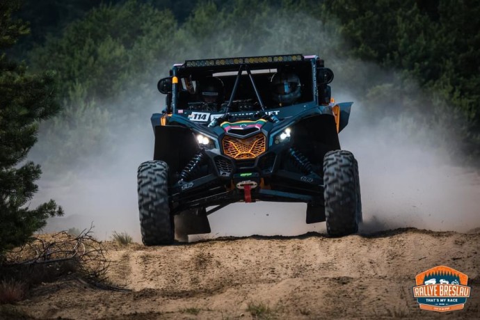 „Metruna by Kuusamet“ komandai pirmąją „Breslau rally“ ralio dieną kortas maišė smėlis ir karštis