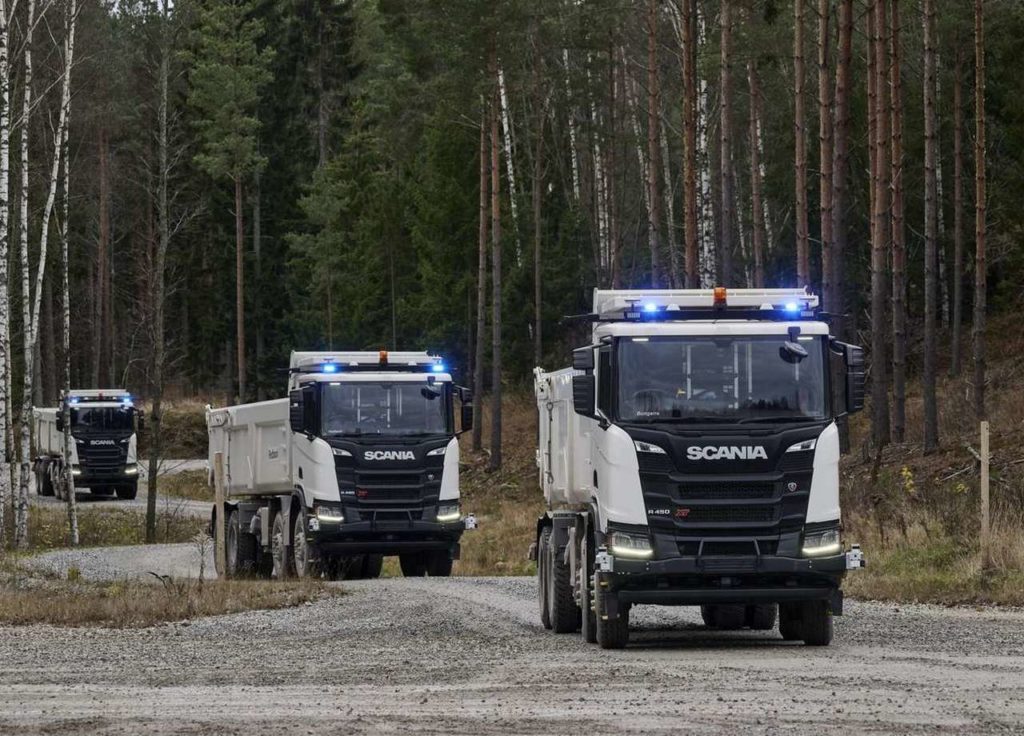 Autonomiškų Scania sunkvežimių bandymai 