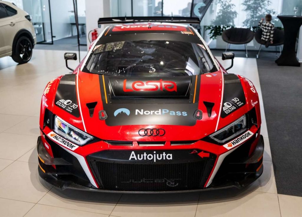 Audi R8 LMS EVO 2