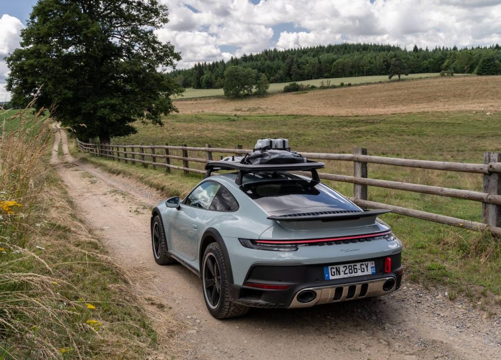 Porsche 911 Dakar