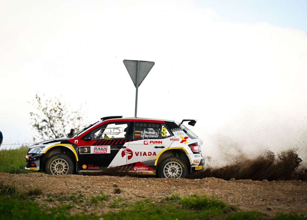 Giedriaus Notkaus ir Daliaus Strižano ekipažas „Samsonas Rally Utena“ varžybose (nuotr. Alfonsas Rakauskas)